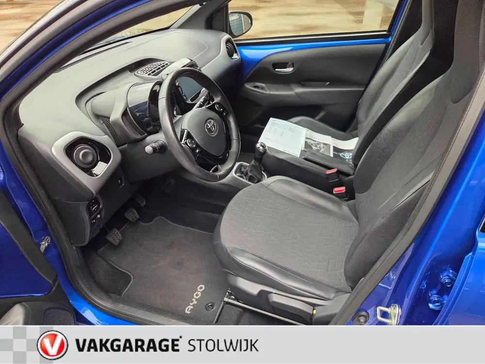 Toyota Aygo 1.0 VVT-i TeamNL AUR Camera uit 2021, foto 8