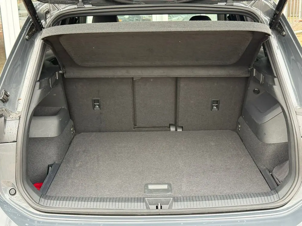 Volkswagen Tiguan 1.5 eTSI Life Edition 150pk | Trekhaak | 3 uit 2025, foto 10