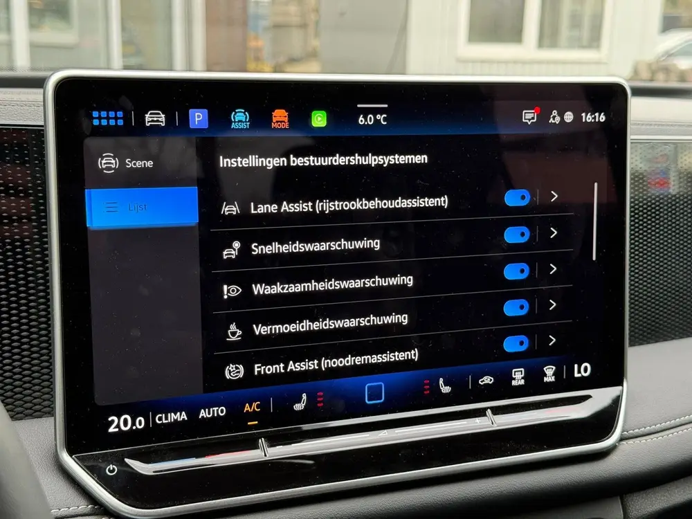 Volkswagen Tiguan 1.5 eTSI Life Edition 150pk | Trekhaak | 3 uit 2025, foto 16