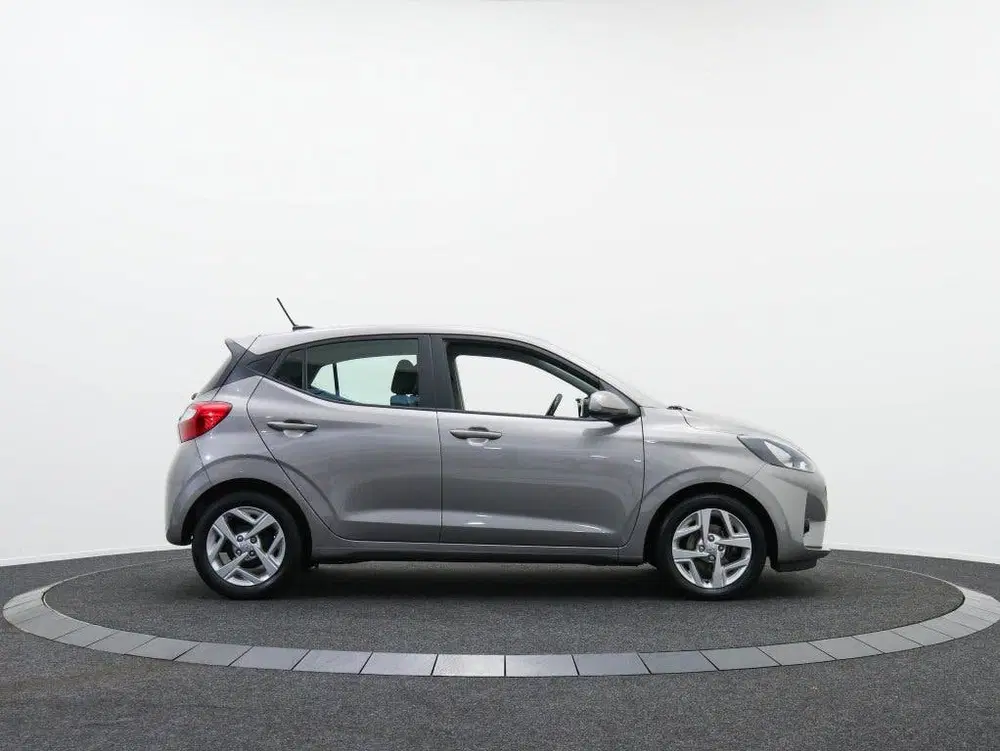 Hyundai i10 1.2 automaat uit 2022, foto 11
