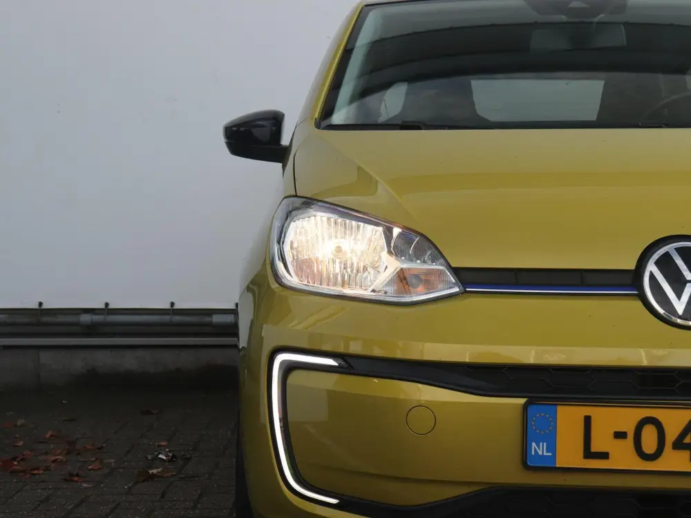 Volkswagen E-Up! e-up! Style | All-season | Achteruitrijcame uit 2020, foto 20