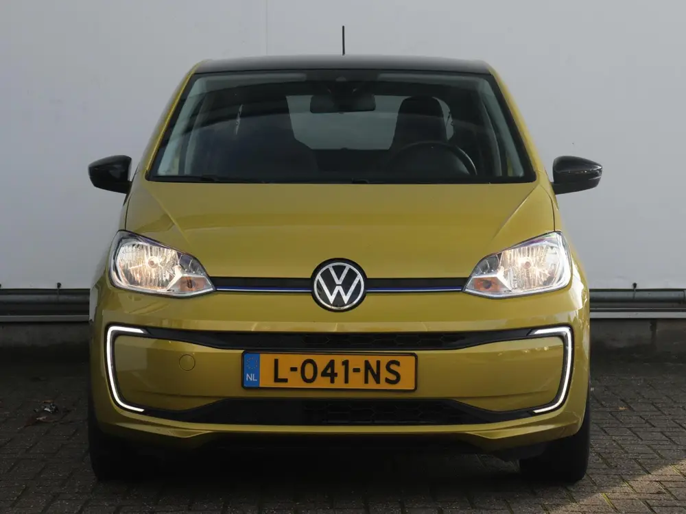 Volkswagen E-Up! e-up! Style | All-season | Achteruitrijcame uit 2020, foto 4