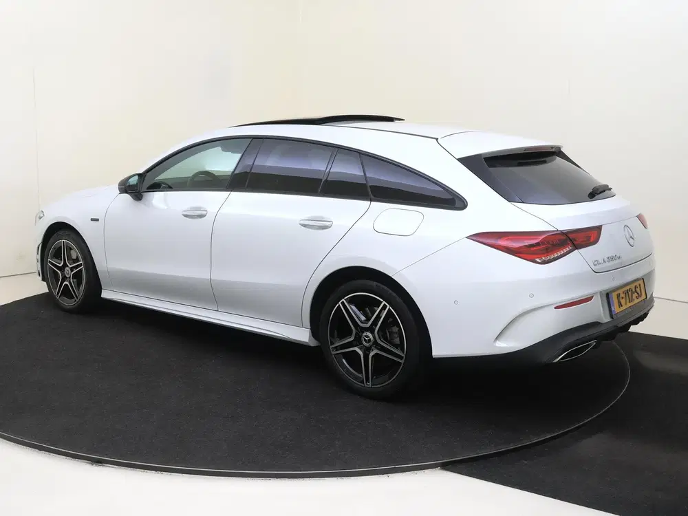 Mercedes-Benz CLA 250 e Business Solut uit 2021, foto 3