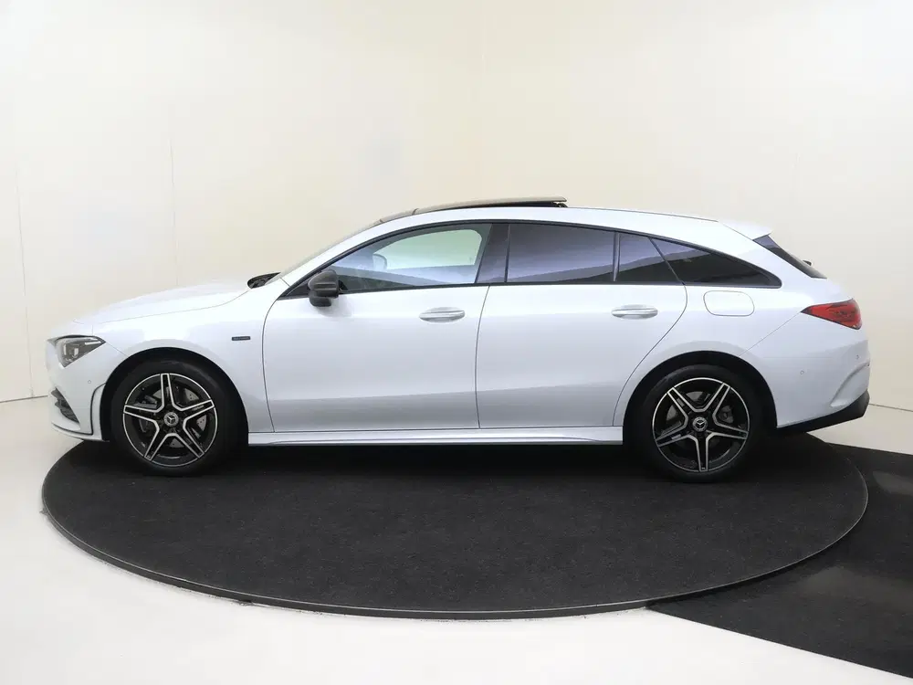 Mercedes-Benz CLA 250 e Business Solut uit 2021, foto 8