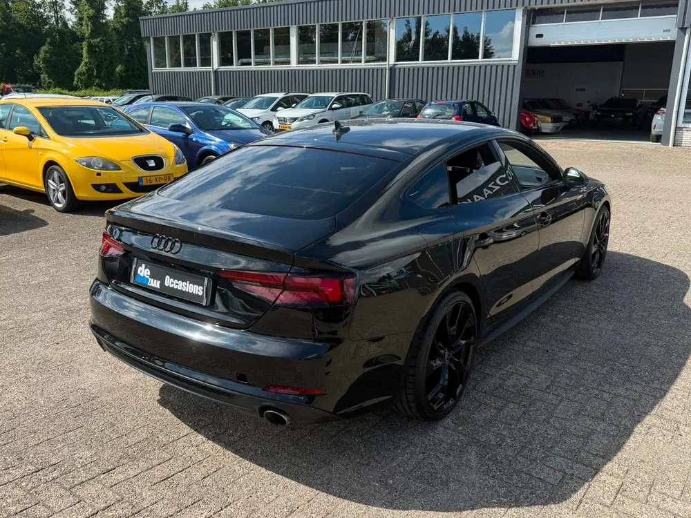 Audi A5 2.0 TFSI MHEV Design Pro Line Plus uit 2019, foto 3