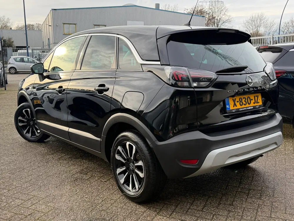 Opel Crossland 1.2 Turbo Elegance uit 2022, foto 2