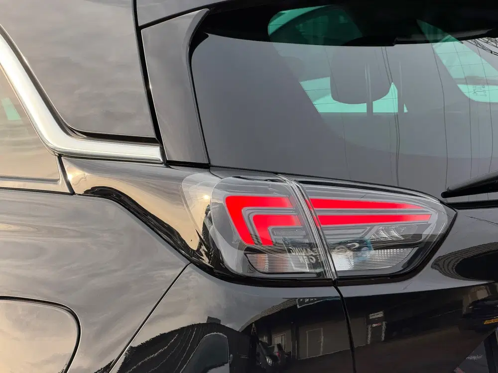 Opel Crossland 1.2 Turbo Elegance uit 2022, foto 9