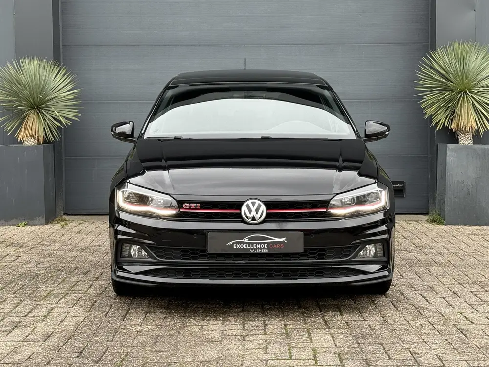 Volkswagen Polo 2.0 TSI DSG GTI Virtual Pano/Automaat/Applec uit 2020, foto 2