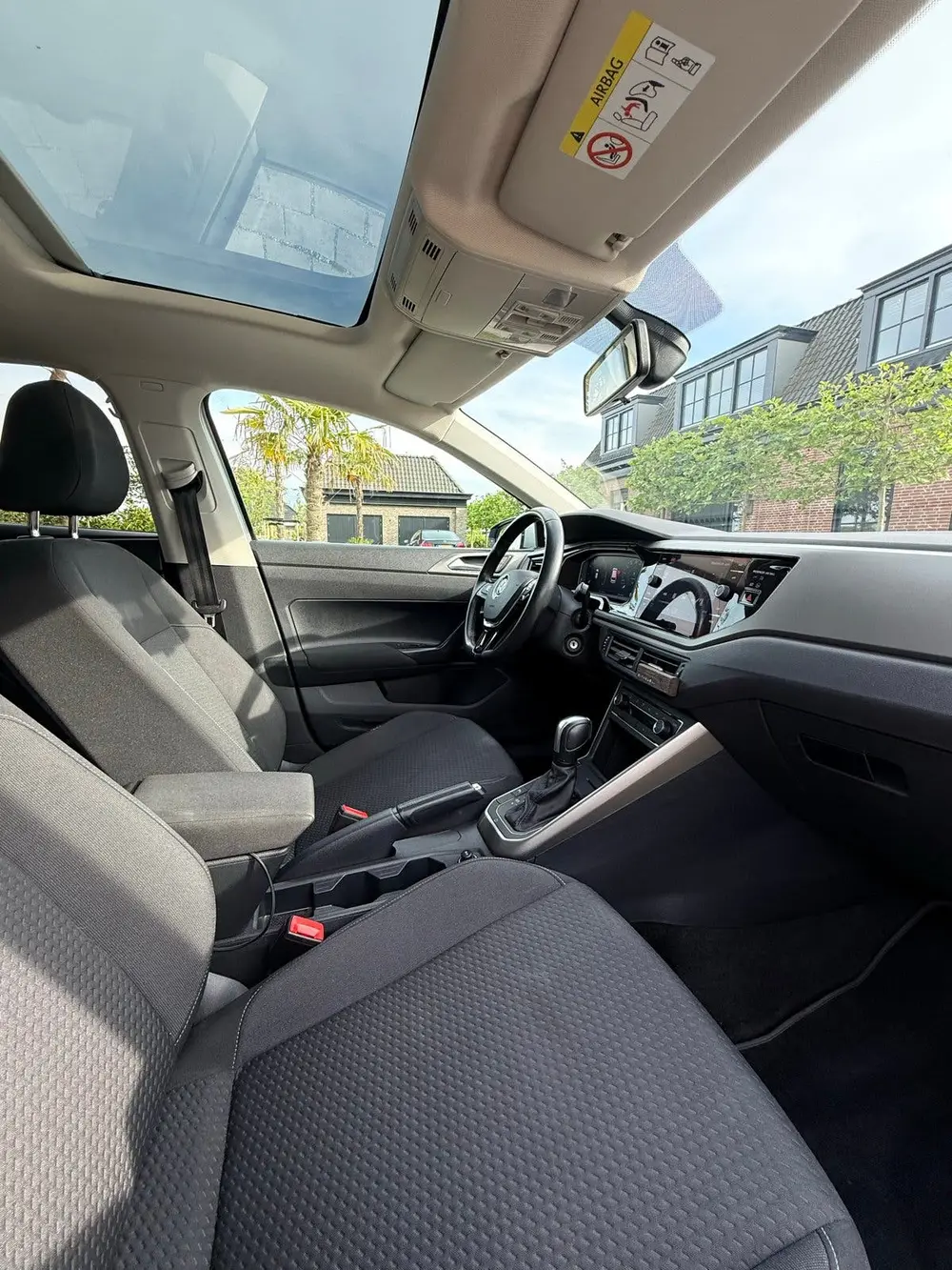 Volkswagen Polo 1.0 TSI 2020, automaat uit 2020, foto 12