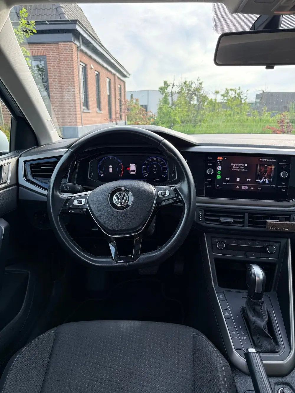 Volkswagen Polo 1.0 TSI 2020, automaat uit 2020, foto 7