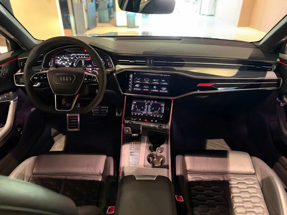 Audi RS6 4.0 TFSI quattro 600PK uit 2021, foto 3