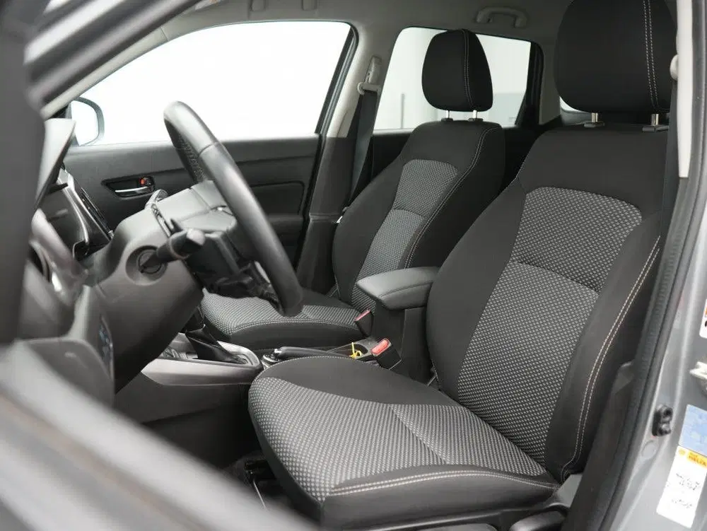 Suzuki Vitara 1.5 Hybrid Select AllGrip uit 2023, foto 11