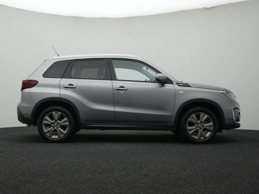 Suzuki Vitara 1.5 Hybrid Select AllGrip uit 2023, foto 14