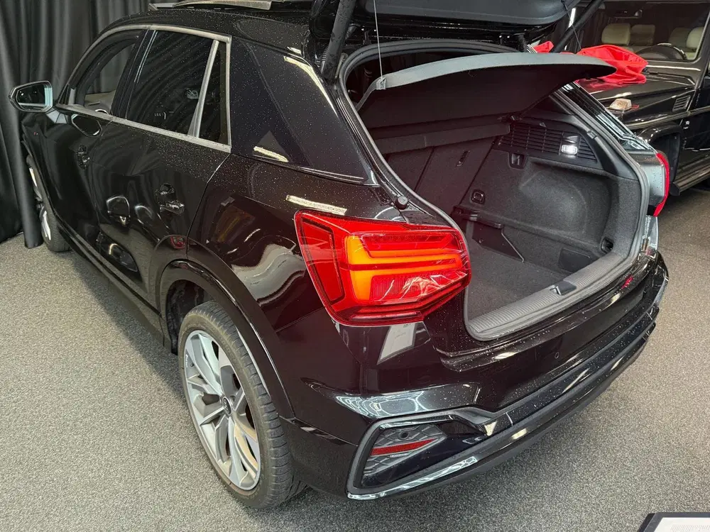 Audi Q2 35 TFSI 3x S-Line uit 2021, foto 20