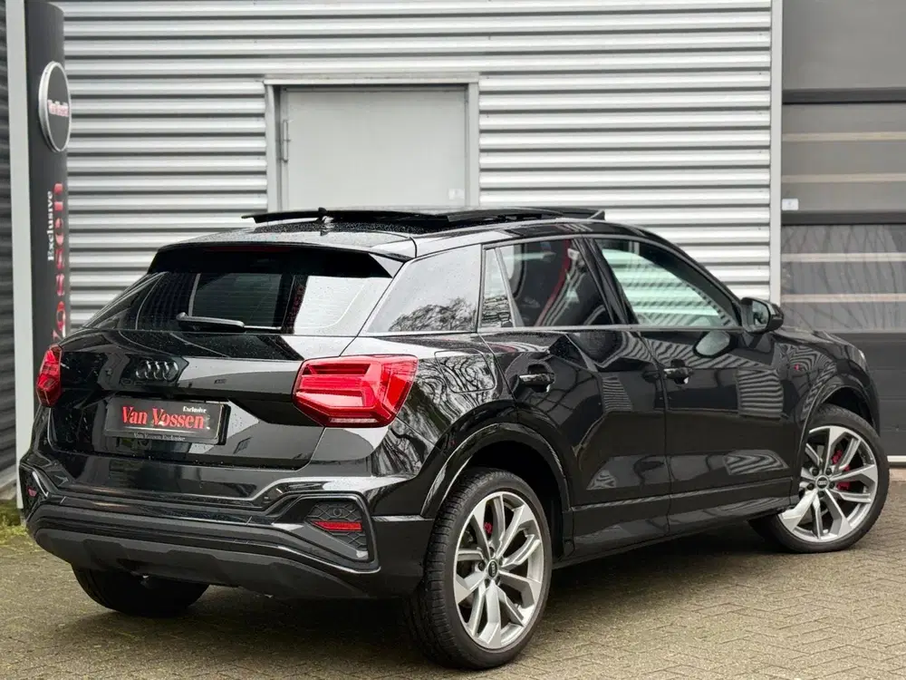 Audi Q2 35 TFSI 3x S-Line uit 2021, foto 5