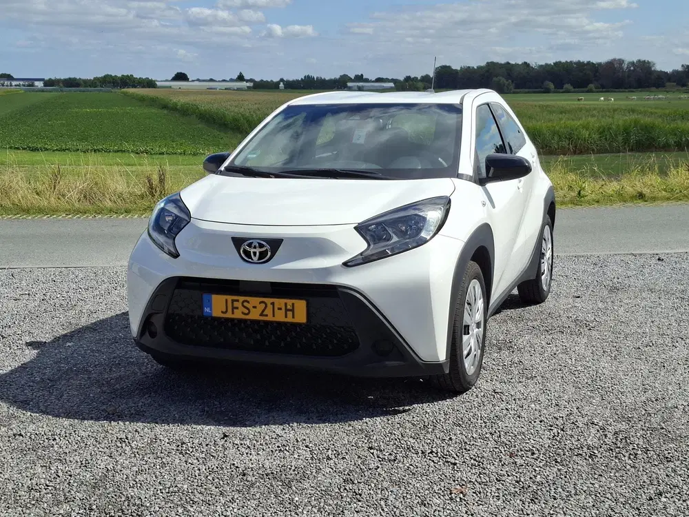 Toyota Aygo X 1.0 VVT-i MT Play CAMERA uit 2025, foto 20