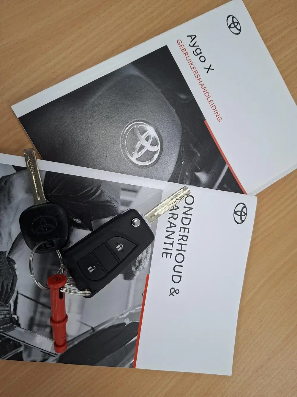 Toyota Aygo X 1.0 VVT-i MT Play CAMERA uit 2025, foto 4