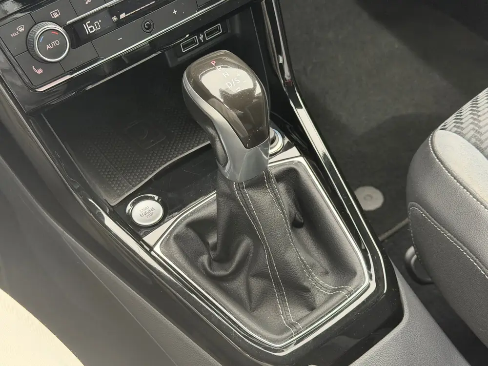 Volkswagen T-Cross 1.0 TSI DSG Automaat 2x R-Line - DeepBlac uit 2019, foto 11