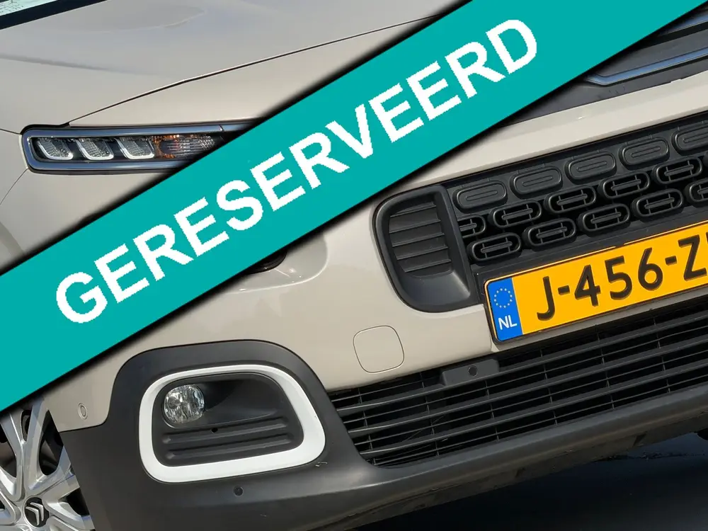 Citroën Berlingo Citroen Berlingo 1.2 PureTech Shine uit 2019, foto 2