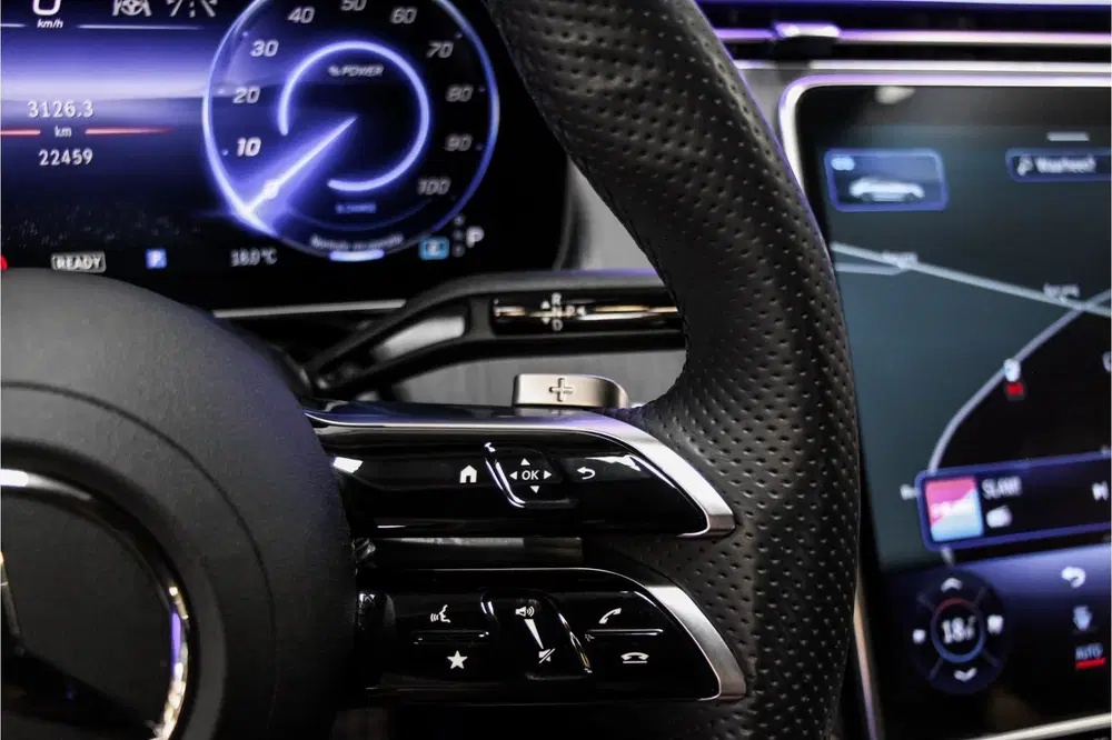 Mercedes-Benz EQE 350 AMG Night Edition 89 kWh uit 2024, foto 18