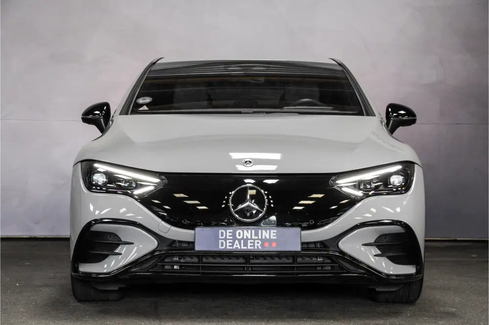 Mercedes-Benz EQE 350 AMG Night Edition 89 kWh uit 2024, foto 2