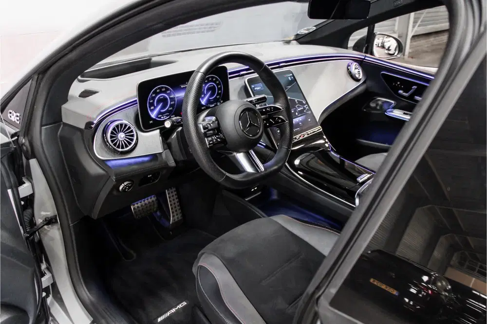 Mercedes-Benz EQE 350 AMG Night Edition 89 kWh uit 2024, foto 7