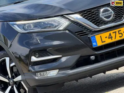 Nissan Qashqai 1.3 DIG-T Tekna + Automaat - Brilliant Black uit 2019