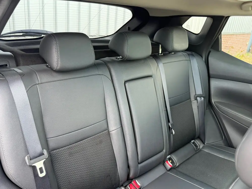 Nissan Qashqai 1.3 DIG-T Tekna + Automaat - Brilliant Black uit 2019, foto 10