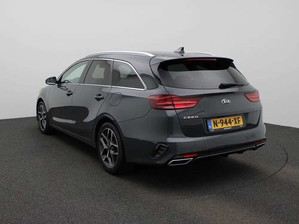 Kia Ceed 1.0 T-GDi GT-Line Business Edition uit 2022, foto 2