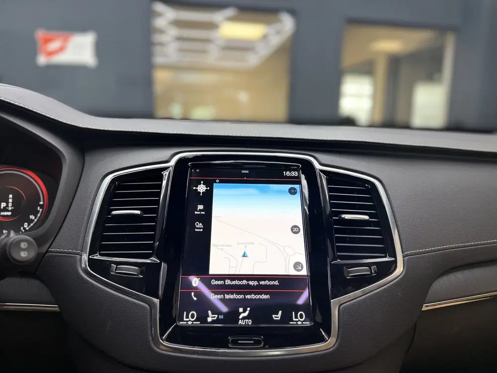 Volvo XC90 2.0 B6 AWD R-Design uit 2021, foto 18