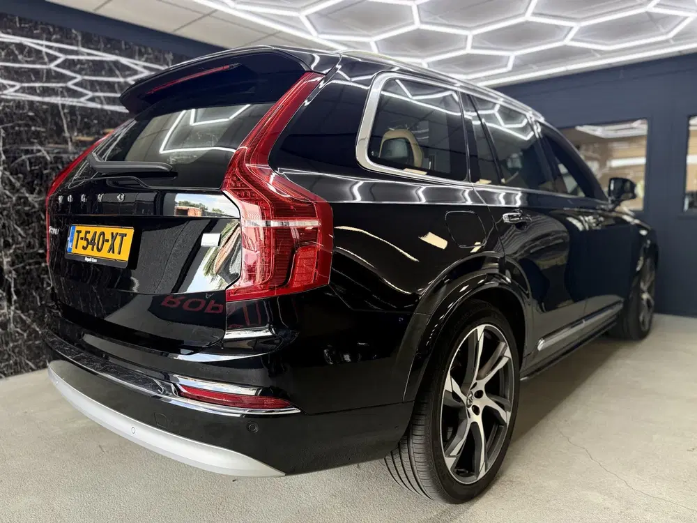 Volvo XC90 2.0 B6 AWD R-Design uit 2021, foto 5