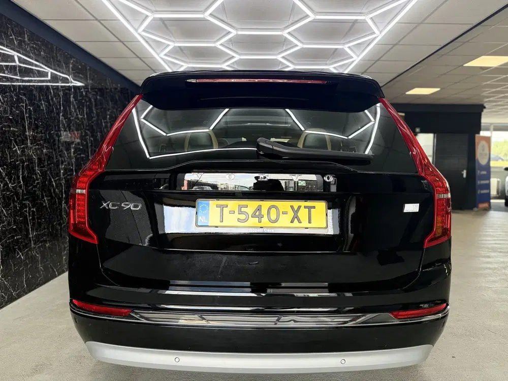 Volvo XC90 2.0 B6 AWD R-Design uit 2021, foto 6