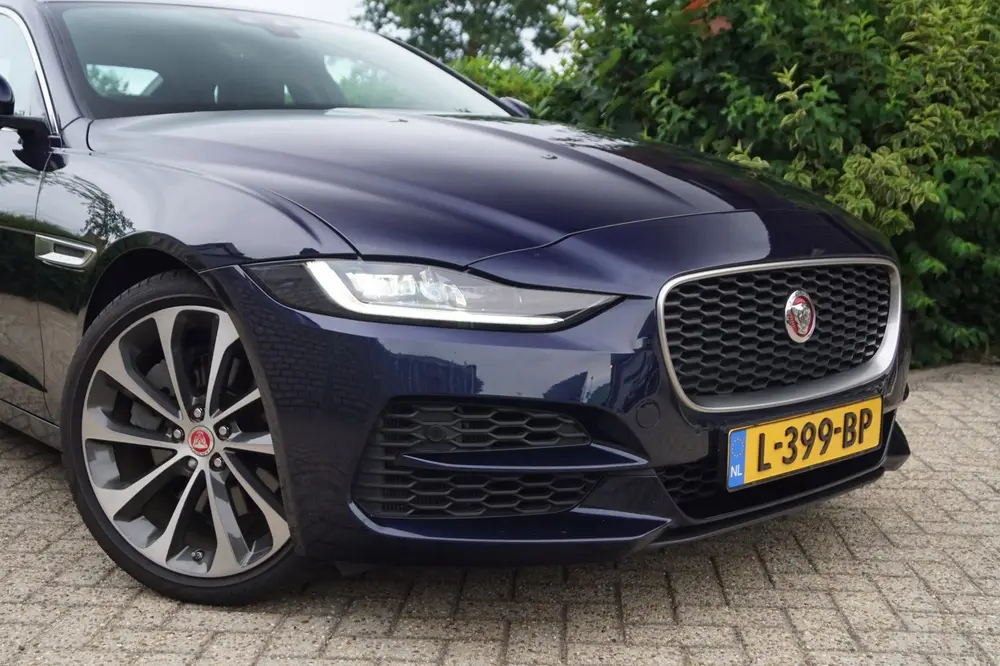 Jaguar XE 2.0 P250 R-Dynamic SE Autom Leder Sportst Stoel/St uit 2021, foto 12