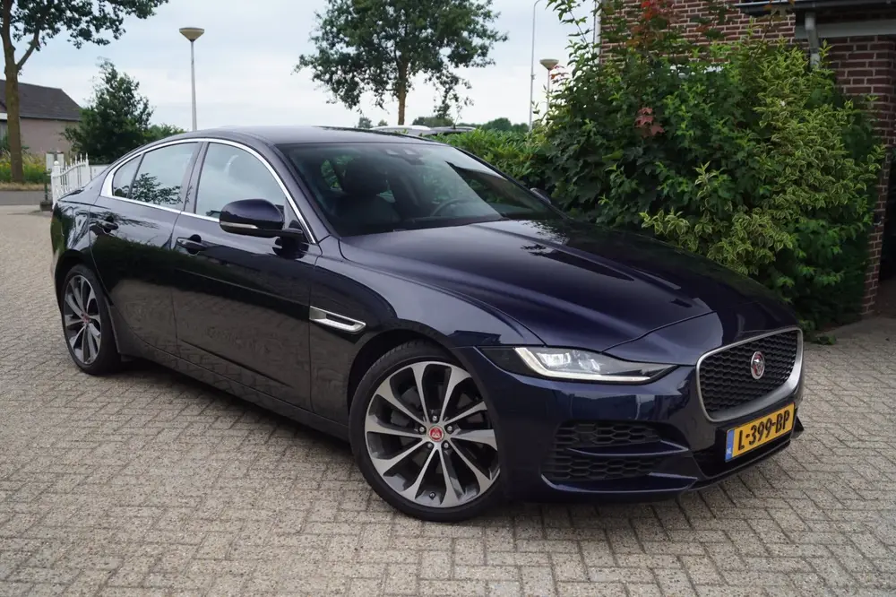 Jaguar XE 2.0 P250 R-Dynamic SE Autom Leder Sportst Stoel/St uit 2021, foto 8