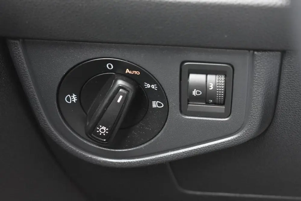 Volkswagen POLO 1.0 TSI COMFORTLINE / CARPLAY / ANDROID AUTO uit 2019, foto 17