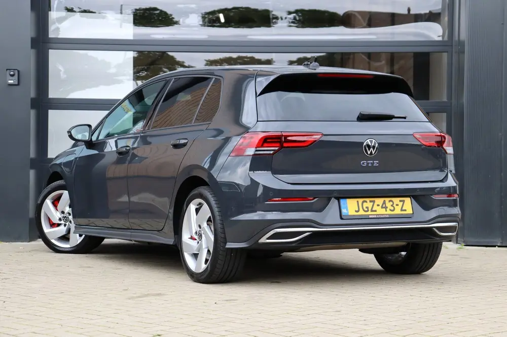 Volkswagen Golf 1.4 eHybrid GTE | Camera | Stoel/Stuur Verwa uit 2020, foto 17