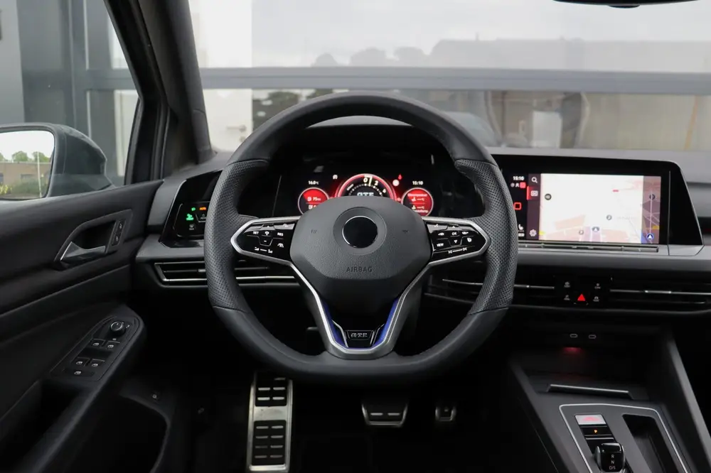Volkswagen Golf 1.4 eHybrid GTE | Camera | Stoel/Stuur Verwa uit 2020, foto 3