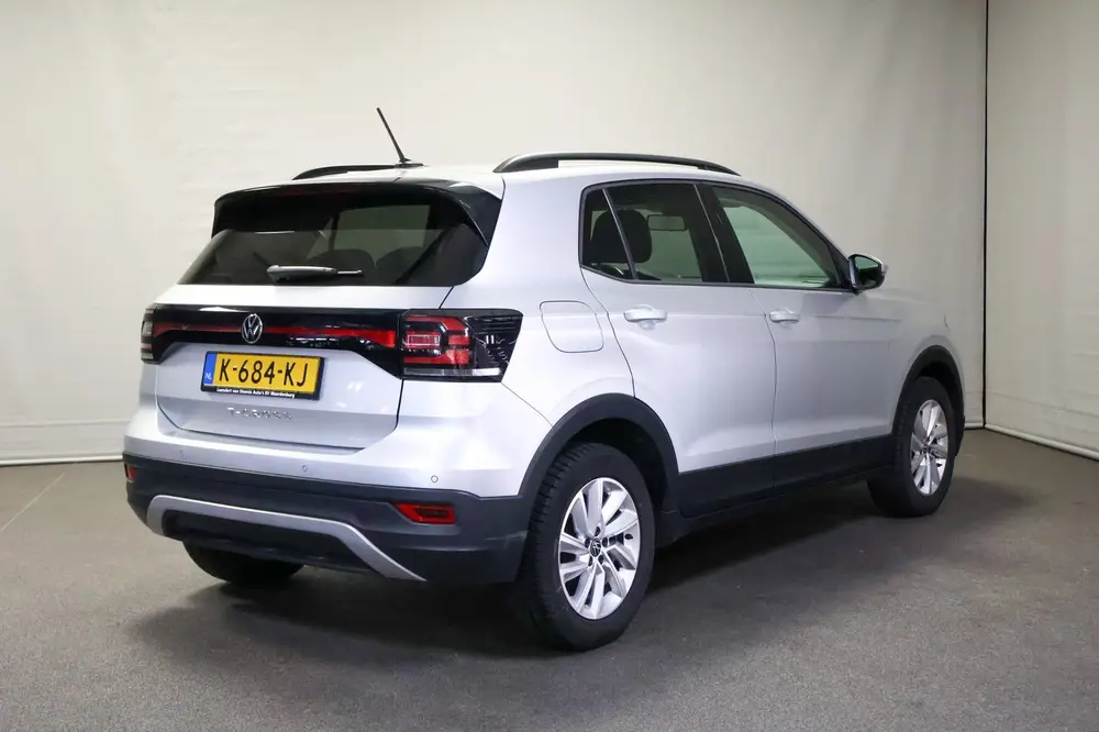 Volkswagen T-Cross 1.0 TSI Life Business uit 2021, foto 10