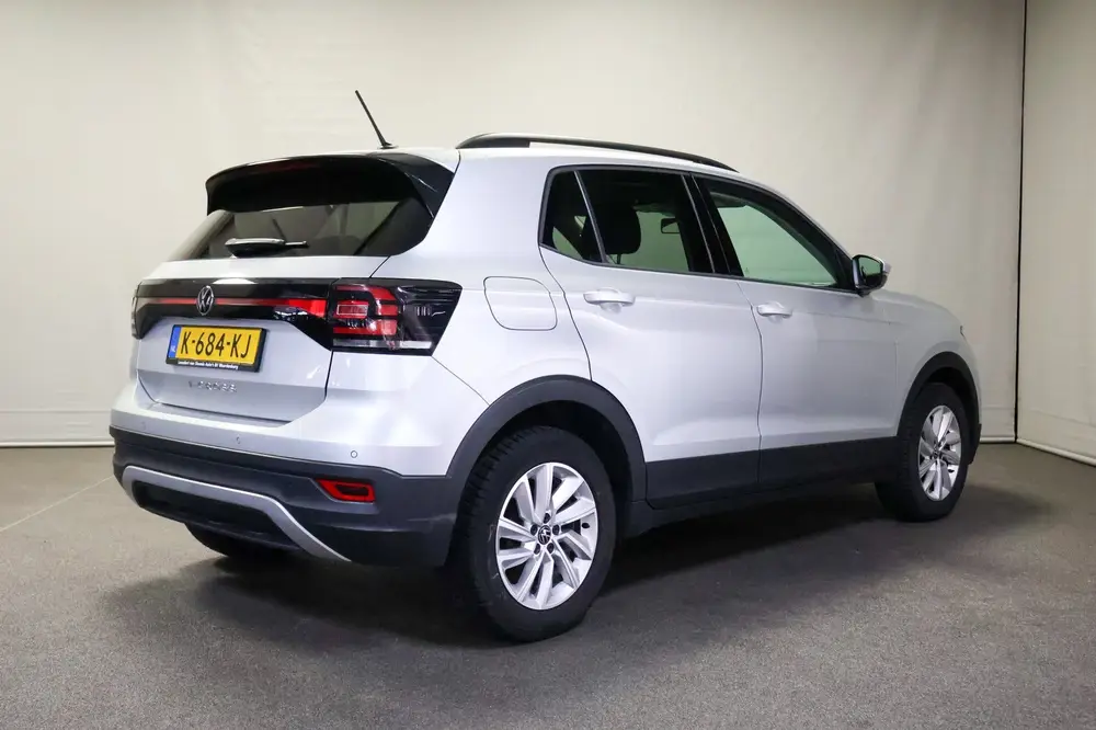 Volkswagen T-Cross 1.0 TSI Life Business uit 2021, foto 11