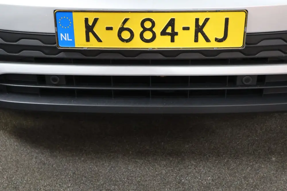 Volkswagen T-Cross 1.0 TSI Life Business uit 2021, foto 13
