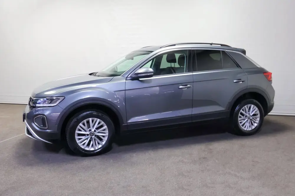 Volkswagen T-Roc 1.0 TSI Life uit 2022, foto 16