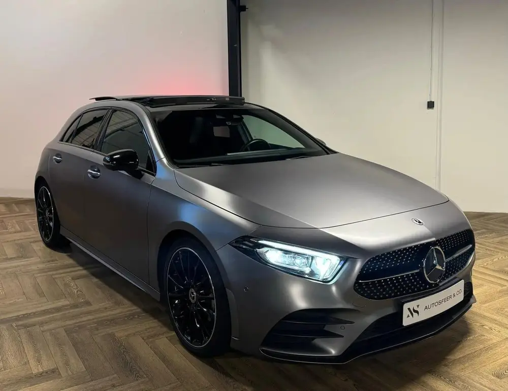 Mercedes-Benz A-Klasse 180 AMG Line PANO MEMORY VOL uit 2020, foto 10