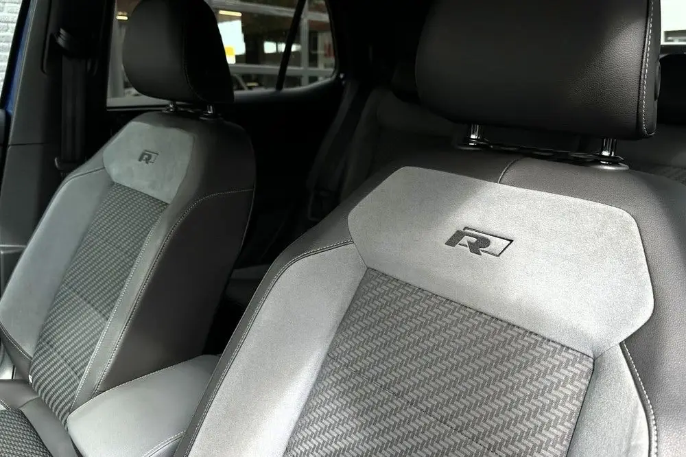 Volkswagen T-Cross 1.0 TSI Style Bns R (bj 2019, automaat) uit 2019, foto 16