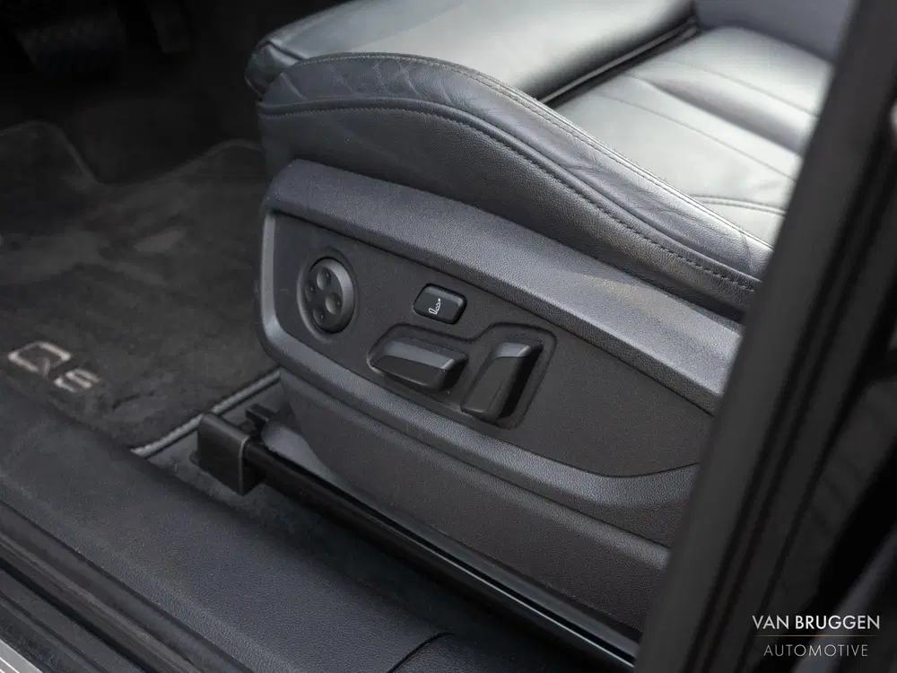Audi Q5 50 TFSI e S-Line Pano Luchtv Massage B&O 2 uit 2022, foto 13