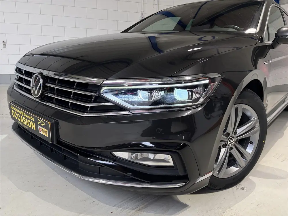 VOLKSWAGEN Passat Variant 1.5 TSI 150pk ACT Highline Busines uit 2020, foto 12