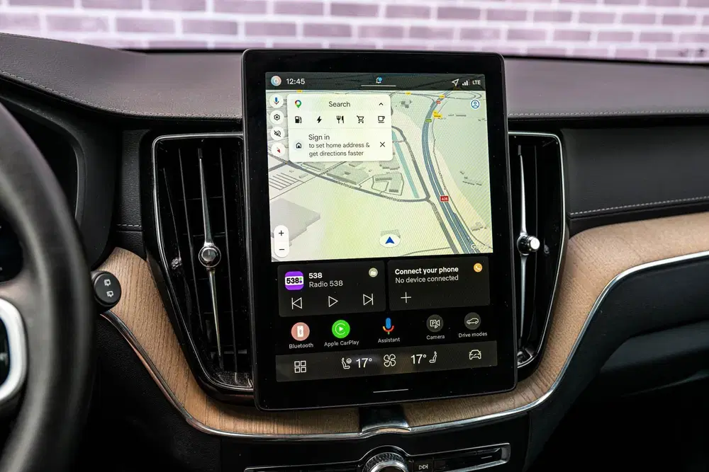 Volvo XC60 T6 350 pk Plug-in hybrid AWD Ultra Dark uit 2026, foto 17
