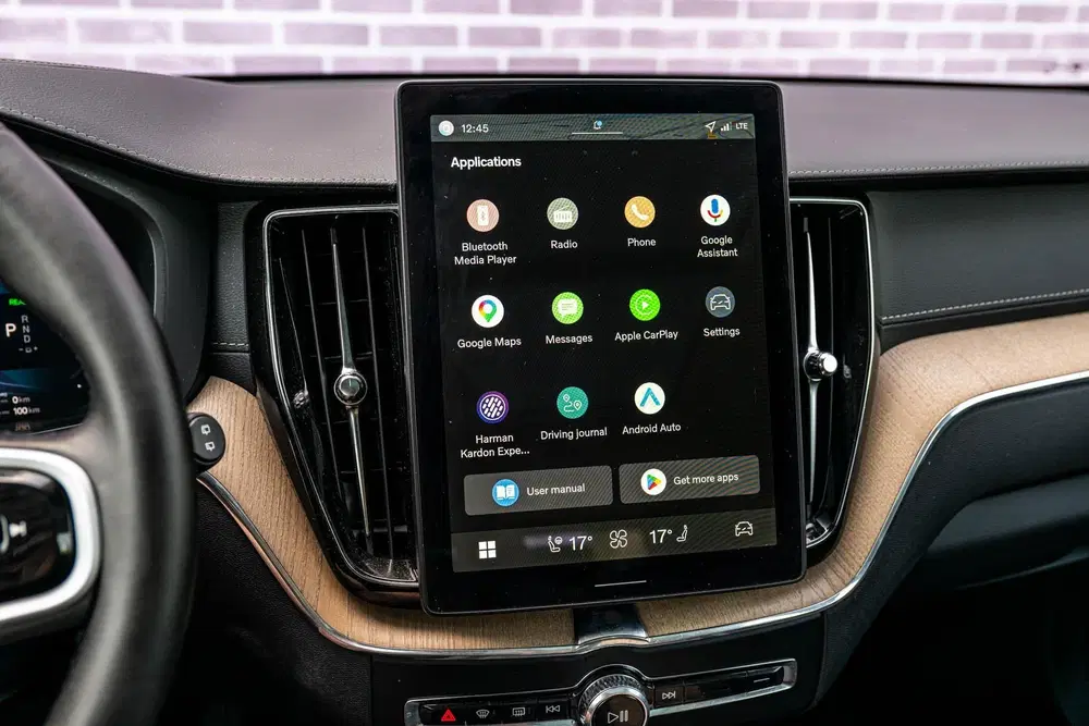 Volvo XC60 T6 350 pk Plug-in hybrid AWD Ultra Dark uit 2026, foto 18