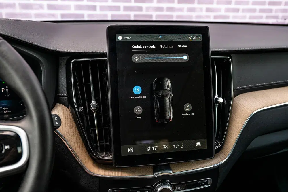 Volvo XC60 T6 350 pk Plug-in hybrid AWD Ultra Dark uit 2026, foto 19