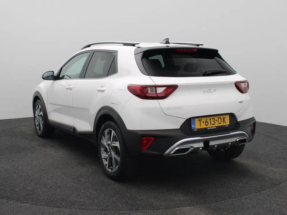 Kia Stonic 1.0 T-GDi MHEV GT-Line uit 2023, foto 2