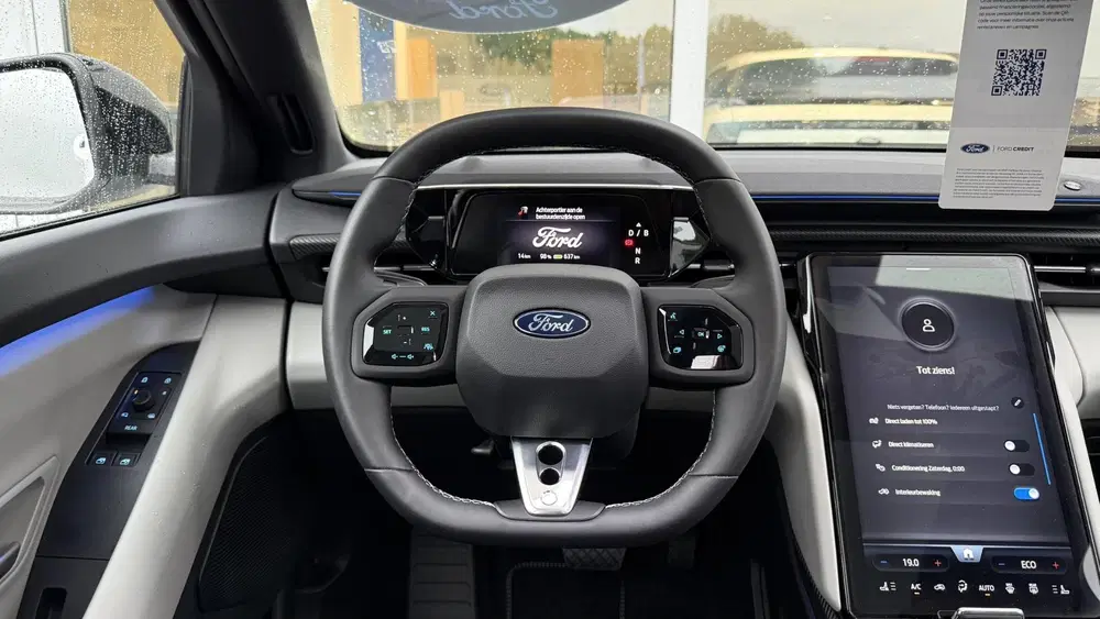 Ford Capri Premium Extended Range RWD 77 kWh Panorama uit 2025, foto 16